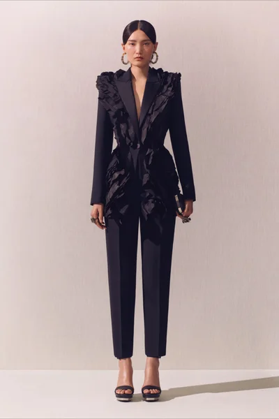 Look 25